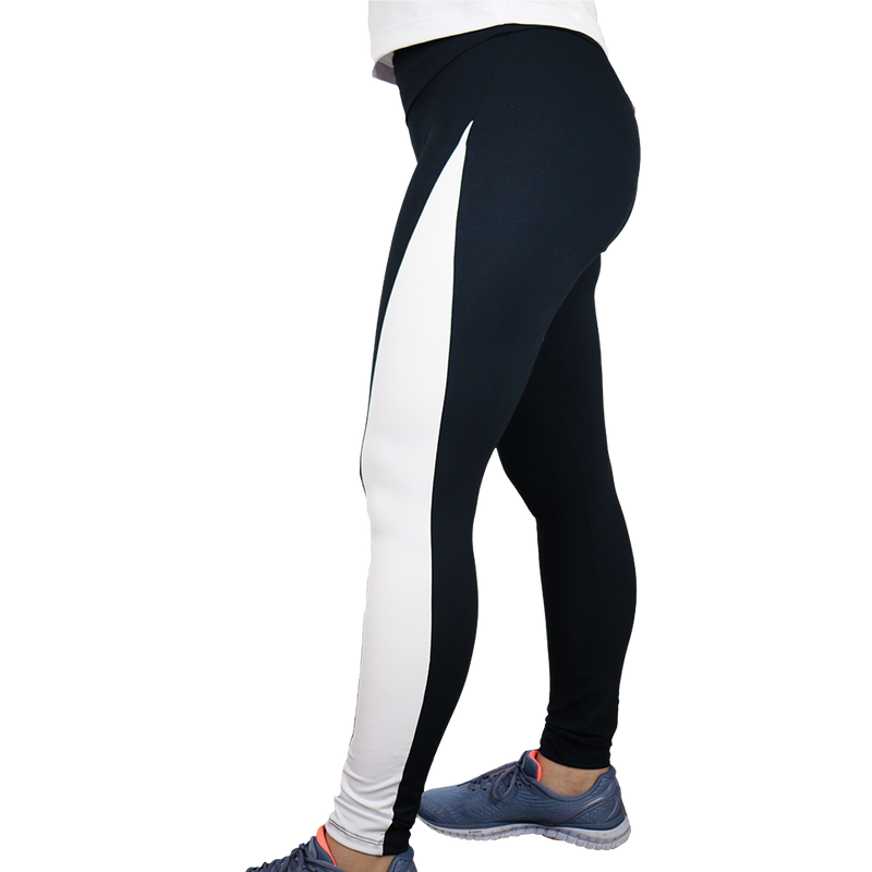 Calça feminina legging com recorte lateral funil