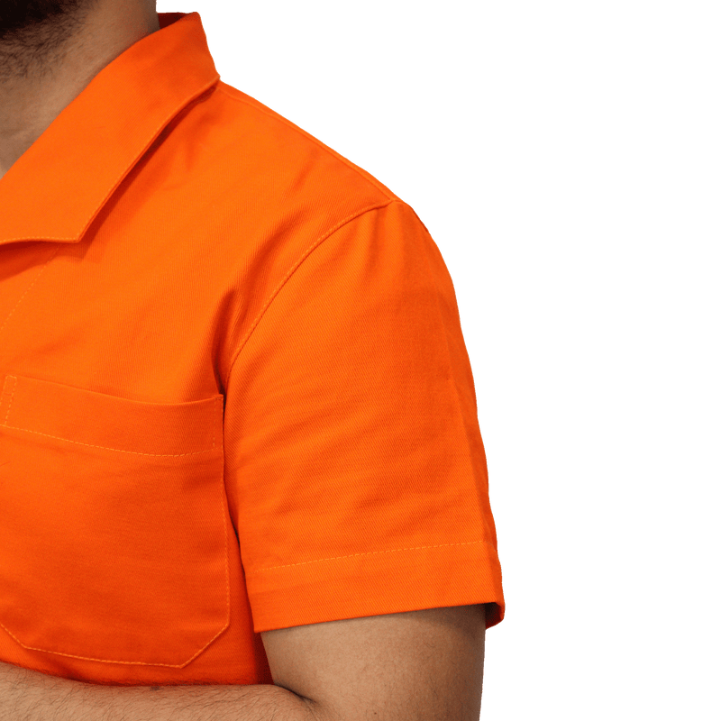 Camisa masculina de serviço manga curta com bolso