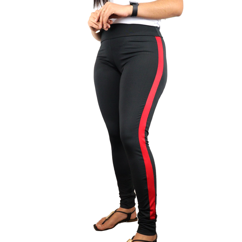 Calça feminina legging com recorte barra lateral