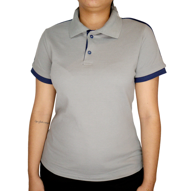 Camisa feminina polo manga curta gola pronta com vivos verticais nas mangas