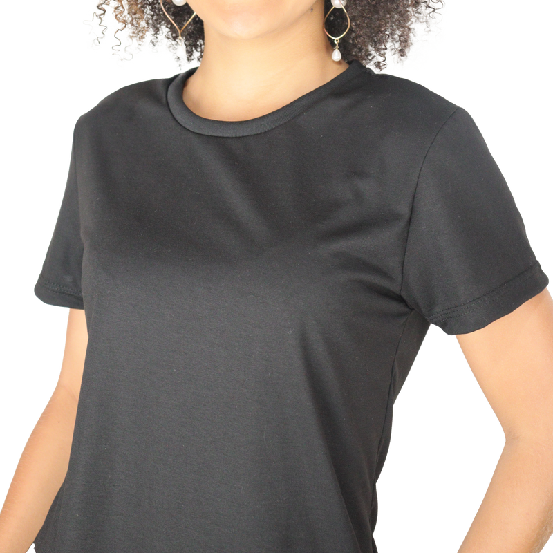 Camiseta feminina fit manga curta gola pronta